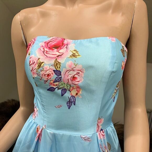 New Strapless Blue Floral Print Ball Gown With Sequined Shawl - Picture 11 of 15